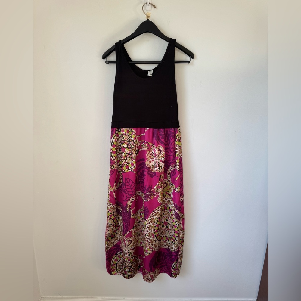 Size M Black and Pink Floral Maxi Dress